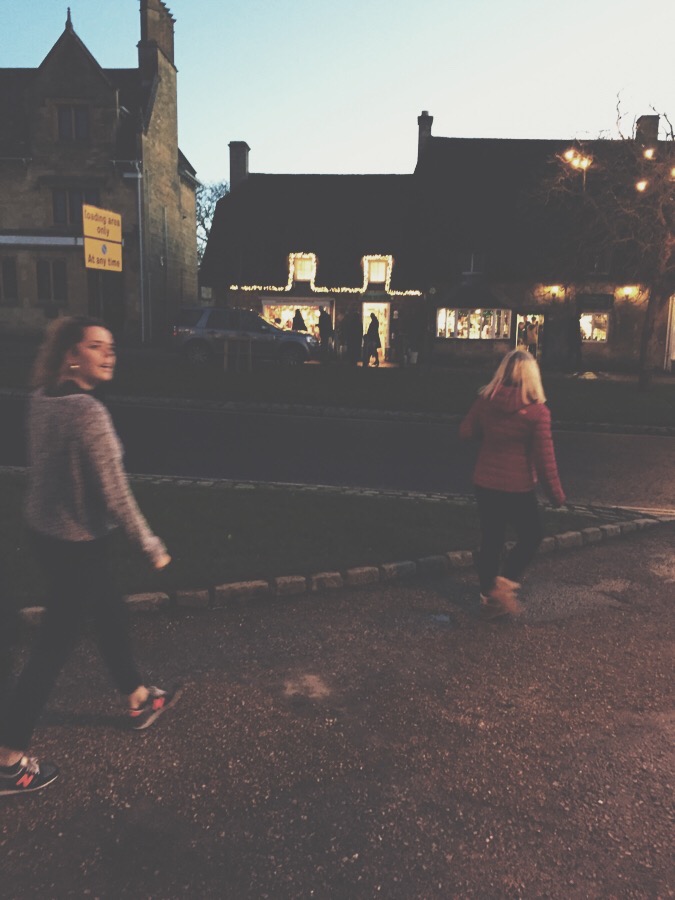 Processed with VSCOcam with t1 preset